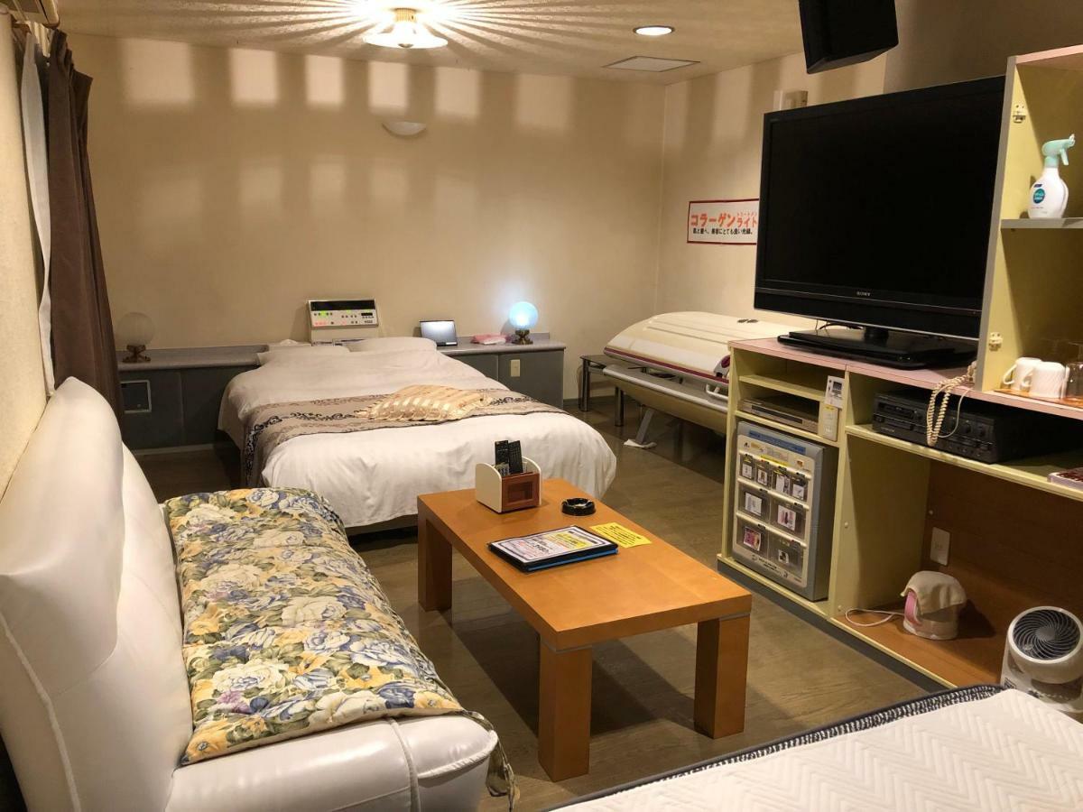 Hotel Vegas (Adults Only) Sapporo Exterior foto